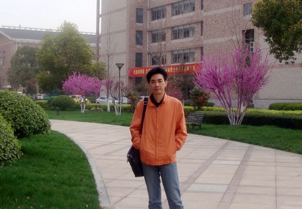 富有科技时代感的音乐创作.jpg