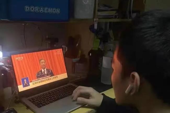 8.webp.jpg 8.webp.jpg