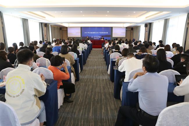 A27I4376.jpg A27I4376.jpg