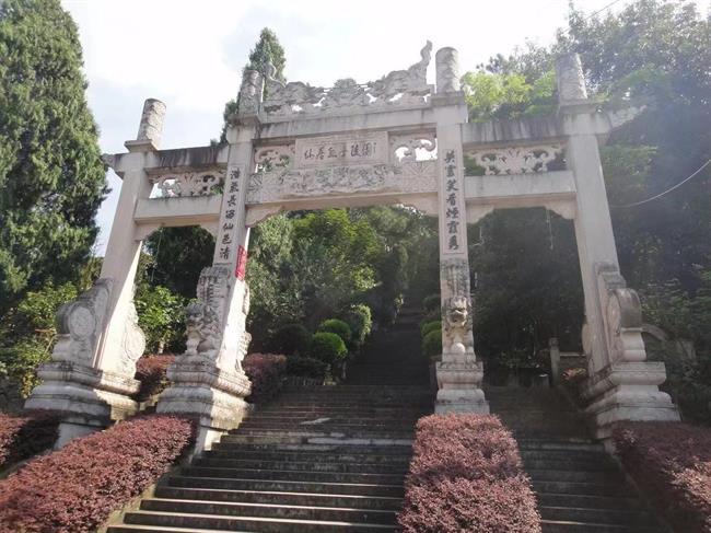 韩尹暇.jpg 韩尹暇.jpg